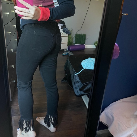 BlankNYC frayed jeans - Picture 13 of 15